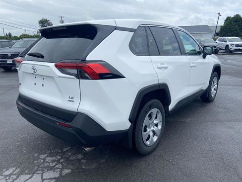 Used 2023 Toyota RAV4 LE AWD/4WD image 8