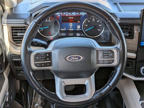 Used 2024 Ford Expedition Max Limited image 22