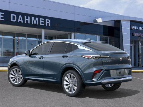 New 2026 Buick Envista Avenir image 3