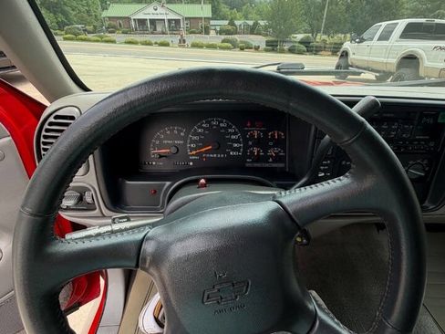 Used 1998 Chevrolet Silverado 1500 4x4 Extended Cab w/ Preferred Equipment Group 3 image 22
