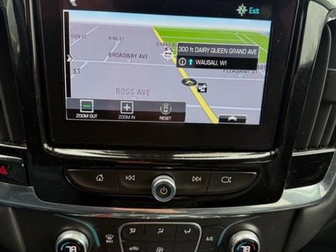 Used 2018 Chevrolet Traverse LT w/ LPO, 'HIT The Road' Package AWD/4WD image 24