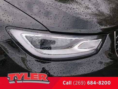 New 2026 Chrysler Pacifica Select image 10