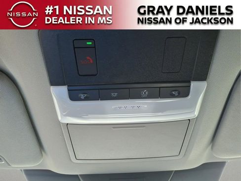 New 2026 Nissan Pathfinder SL FWD image 21