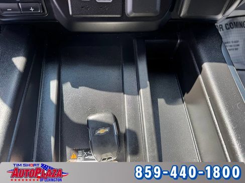 Used 2019 Chevrolet Silverado 1500 LTZ w/ LTZ Plus Package AWD/4WD image 28