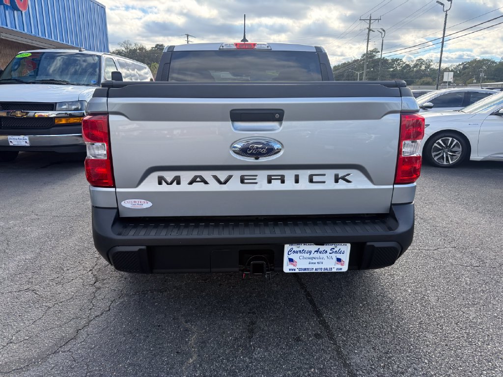 Used 2022 Ford Maverick XL FWD image 5