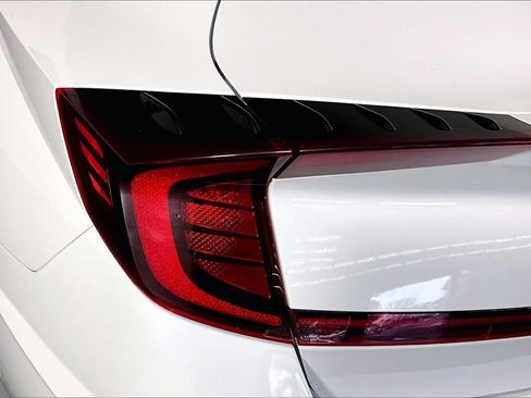 Used 2021 Hyundai Sonata Limited FWD image 27