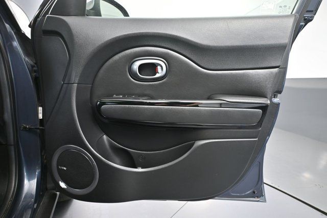 Used 2014 Kia Soul ! w/ Sun & Sound Package FWD image 35