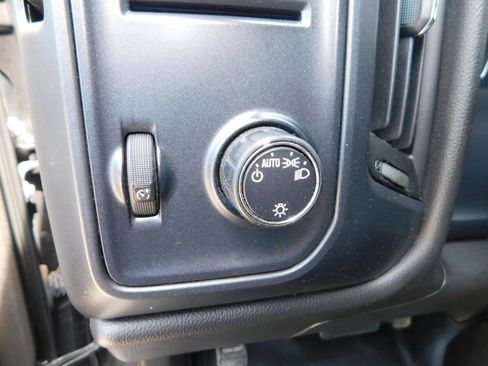 Used 2015 Chevrolet Silverado 1500 W/T w/ WT Fleet Convenience Package image 18