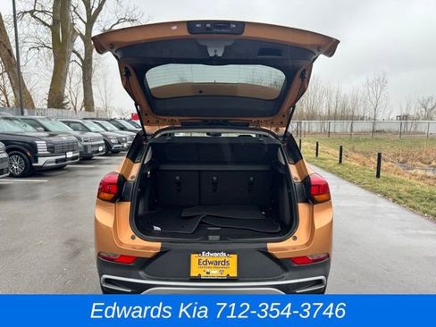 Used 2024 Buick Encore GX Preferred w/ Comfort Package image 11