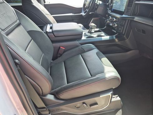 Used 2025 Ford F150 Raptor AWD/4WD image 20