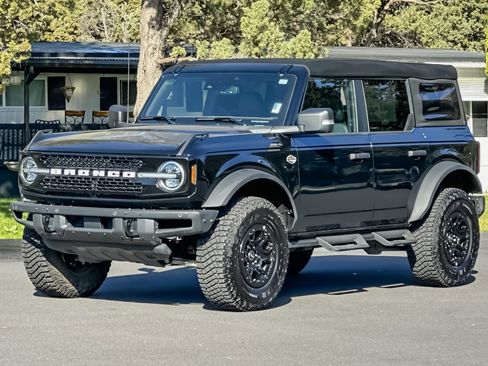 Used 2024 Ford Bronco Wildtrak image 8