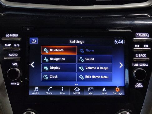 Used 2015 Nissan Murano SV FWD image 25
