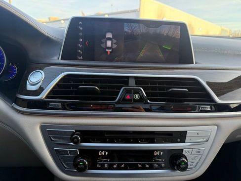 Used 2019 BMW ALPINA B7 xDrive AWD/4WD image 24