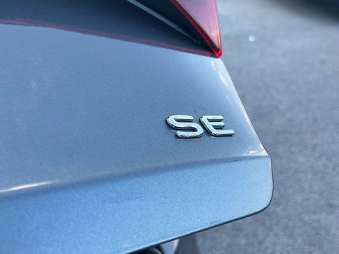 Used 2024 Volkswagen Jetta SE image 13