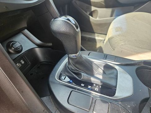 Used 2018 Hyundai Santa Fe Sport FWD image 23