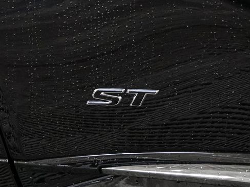 New 2026 Buick Envision Sport Touring AWD/4WD image 18
