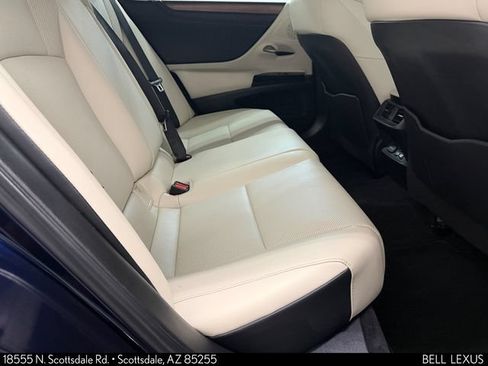 Used 2024 Lexus ES 350 w/ Premium Package FWD image 13