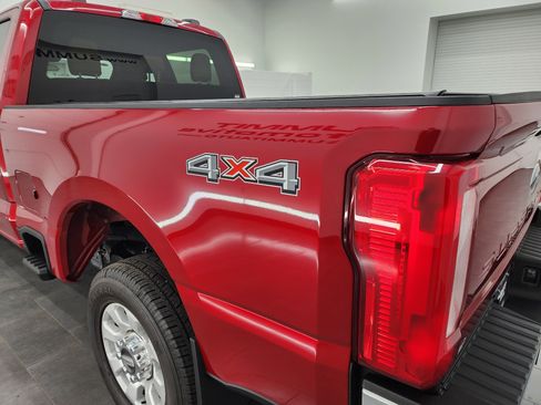 Used 2024 Ford F250 XLT image 29
