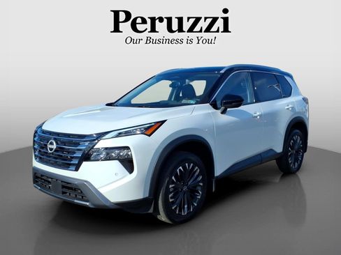 Certified 2025 Nissan Rogue SL w/ Tech Package AWD/4WD image 8
