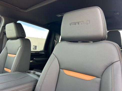 New 2026 GMC Sierra 2500 AT4 w/ AT4 Premium Plus Package AWD/4WD image 21