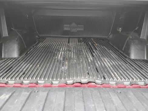 Used 2021 Chevrolet Silverado 1500 RST AWD/4WD image 33