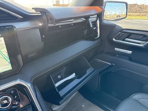 Used 2024 GMC Sierra 1500 Denali image 28