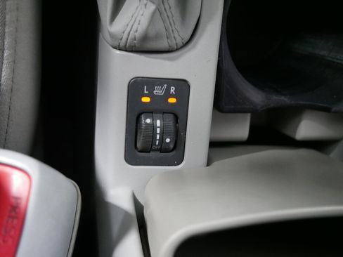 Used 2010 Subaru Forester 2.5X Premium image 29