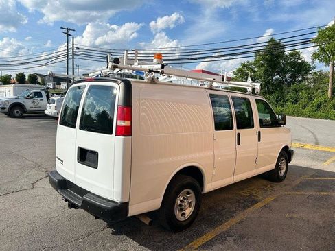 Used 2015 Chevrolet Express 2500 RWD image 5