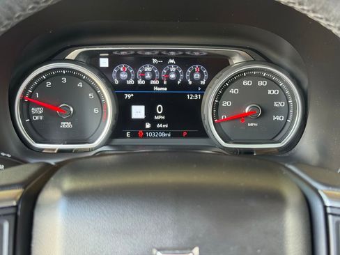 Used 2021 Chevrolet Tahoe Premier w/ Premium Package RWD image 23