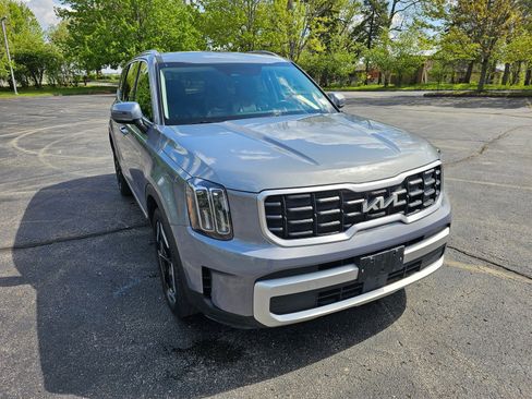 Used 2025 Kia Telluride S AWD/4WD image 8