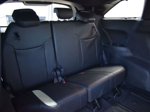 Certified 2026 Toyota Sienna Platinum AWD/4WD image 23