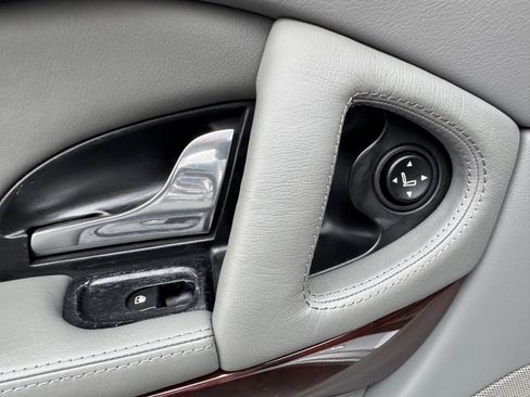 Used 2008 Maserati Quattroporte Executive GT image 10