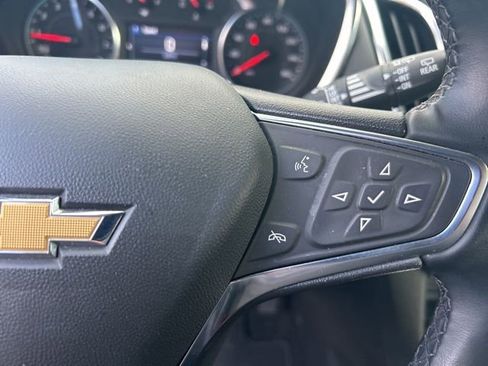 Used 2024 Chevrolet Equinox LT image 17