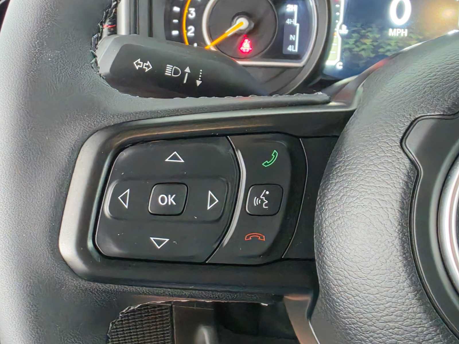 Used 2025 Jeep Wrangler Unlimited Rubicon AWD/4WD image 28