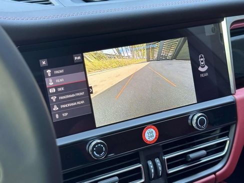 Certified 2026 Porsche Macan Turbo AWD/4WD image 24