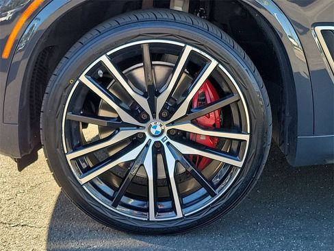 Used 2023 BMW X5 M50i w/ Executive Package image 33