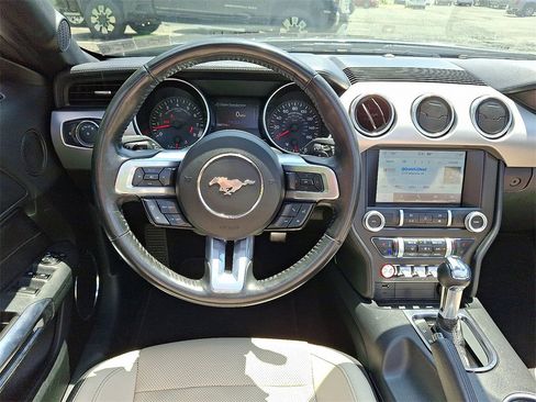 Used 2023 Ford Mustang GT Premium image 12