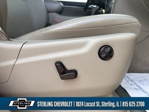 Used 2013 Jeep Grand Cherokee Laredo AWD/4WD image 22