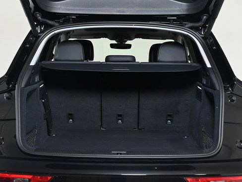 Certified 2023 Audi Q5 2.0T Premium w/ Convenience Package image 21