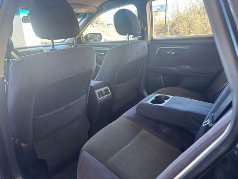 Used 2013 Nissan Altima 2.5 SV image 19