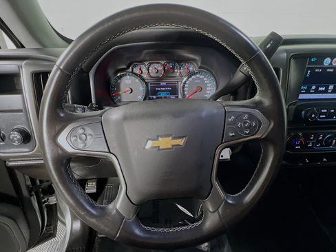 Used 2018 Chevrolet Silverado 1500 LT w/ All Star Edition image 18