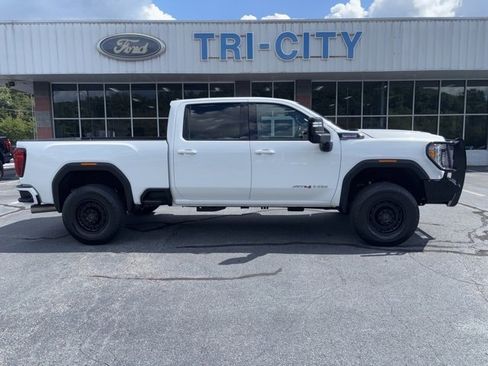 Used 2023 GMC Sierra 2500 AT4 w/ Gooseneck/5TH Wheel Package image 1