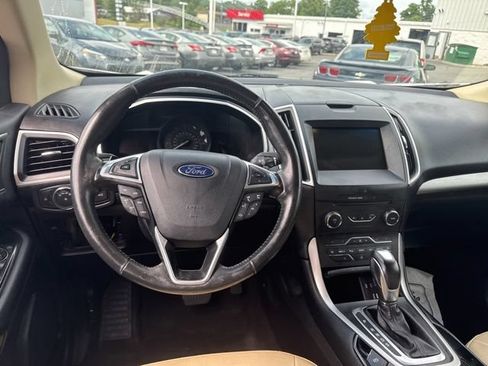 Used 2015 Ford Edge SEL w/ Equipment Group 201A AWD/4WD image 15