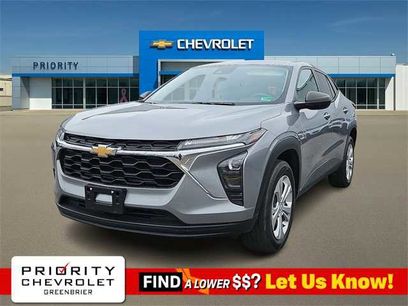 Used 2024 Chevrolet Trax LS w/ Driver Confidence Package