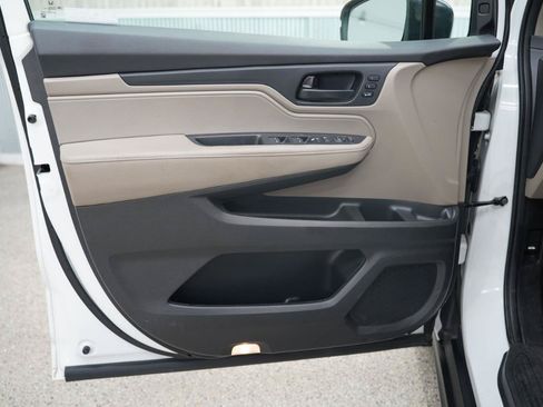 Used 2022 Honda Odyssey EX-L image 24