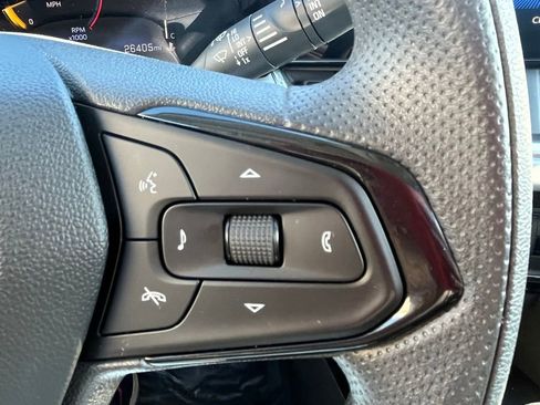 Used 2025 Chevrolet Trax LT image 14