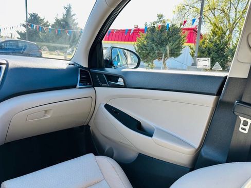 Used 2016 Hyundai Tucson SE w/ Option Group 02 image 14