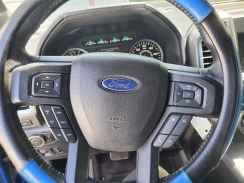 Used 2016 Ford F150 XLT w/ Equipment Group 302A Luxury AWD/4WD image 38