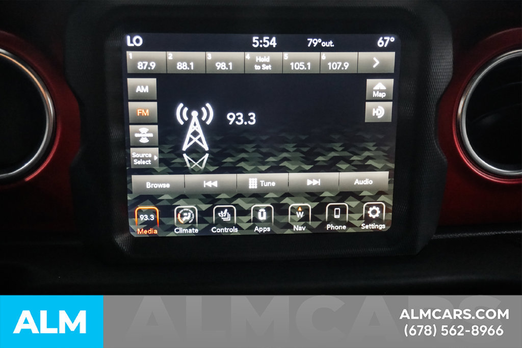 Used 2023 Jeep Wrangler Unlimited Rubicon w/ LED Lighting Group AWD/4WD image 28