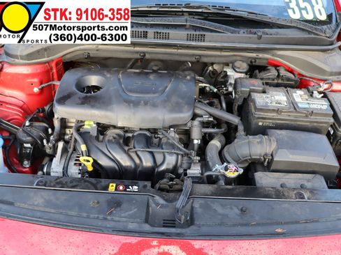 Used 2018 Hyundai Accent SE image 20